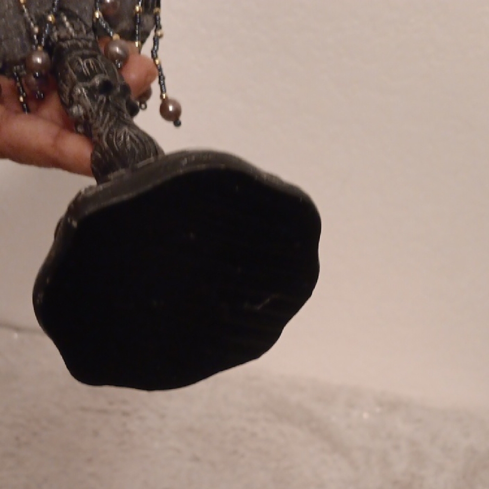 Chic Black Jewelry Display Stand - Picture 4 of 5